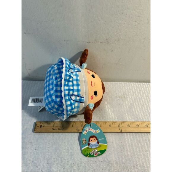 Wizard of Oz Squishmallows Dorothy plush new - Picture 4 of 4